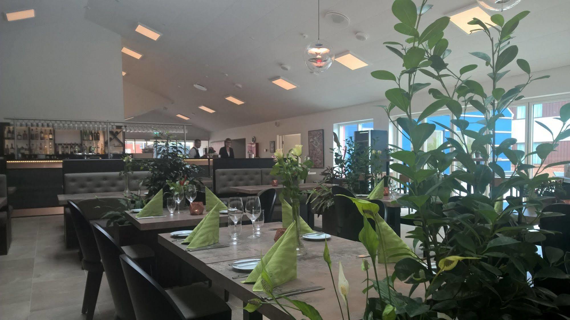 Hotel Falster Nykobing Falster Bagian luar foto