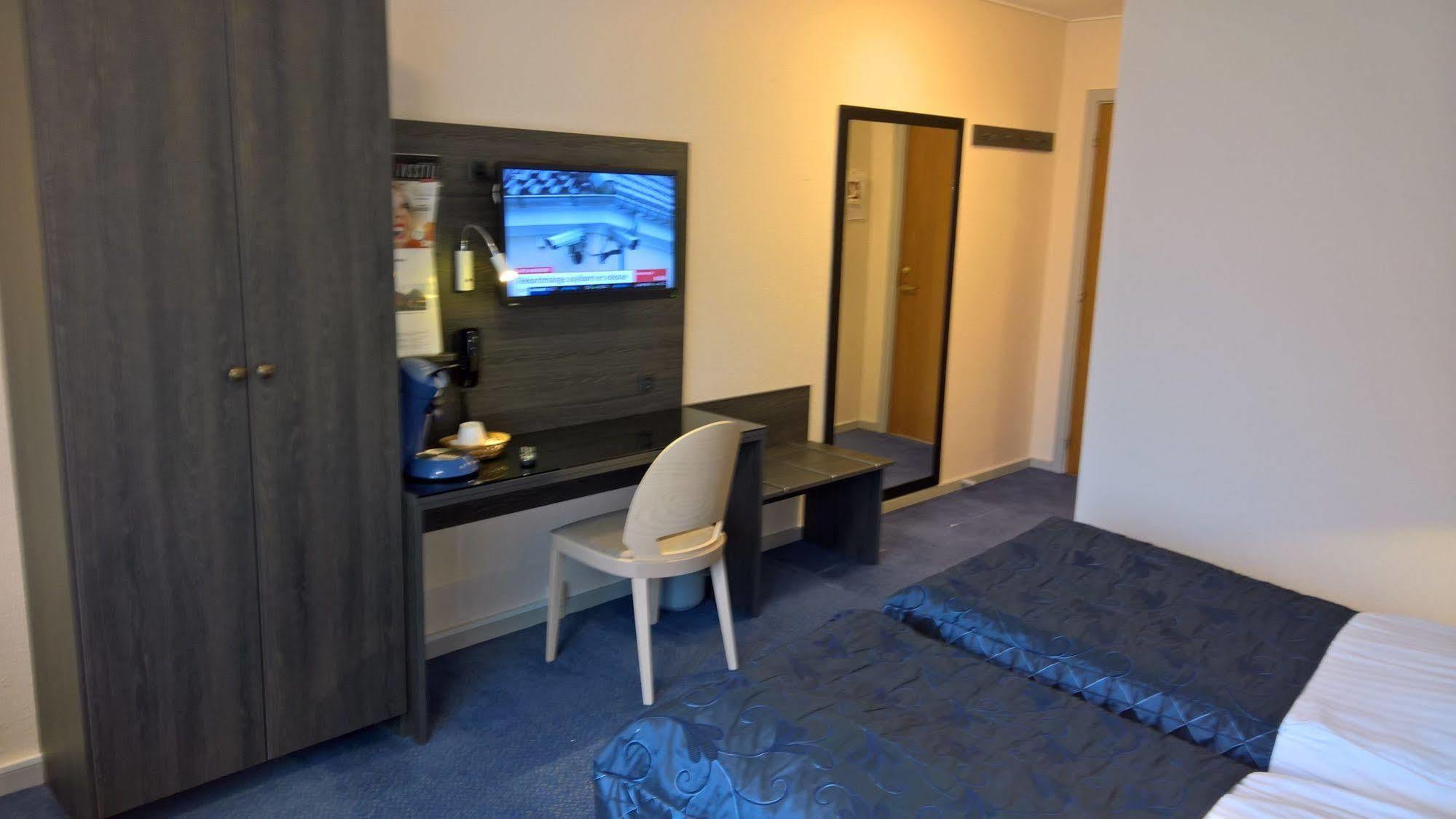 Hotel Falster Nykobing Falster Bagian luar foto